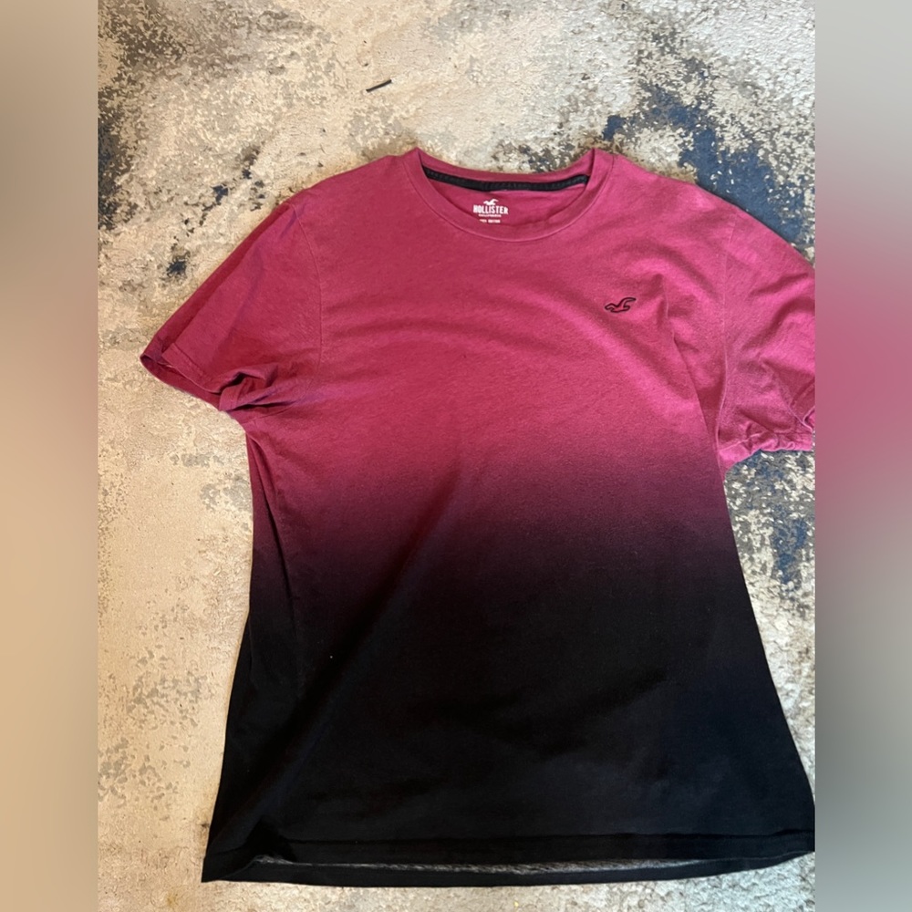 Holister tee